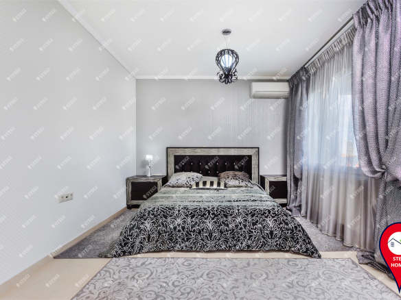 Villa Paradise 001