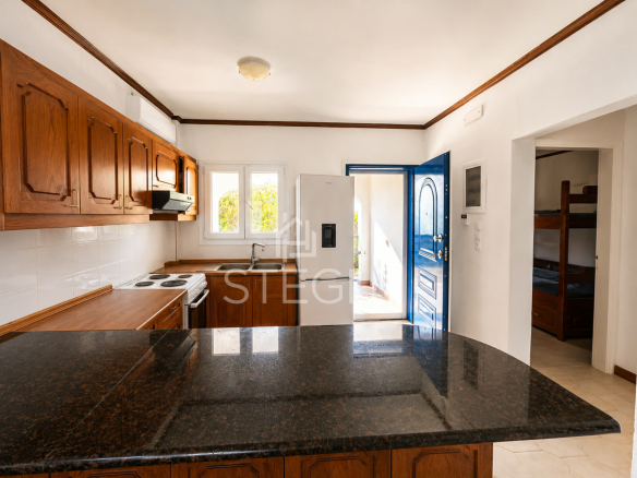 0706a821 2dbe 4971 b2e8 f2bd24f6ab71 site